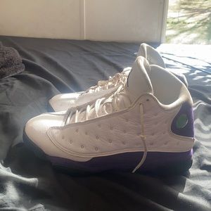 Jordan 13 Lakers no box